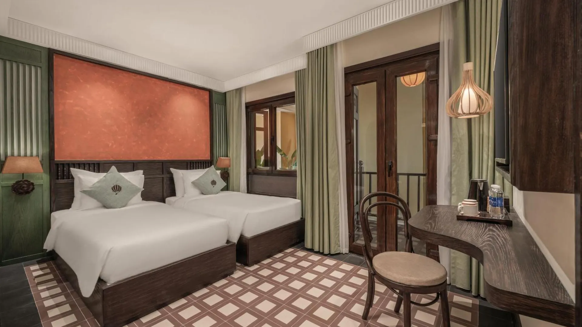 The Signature Hoi An 5*,